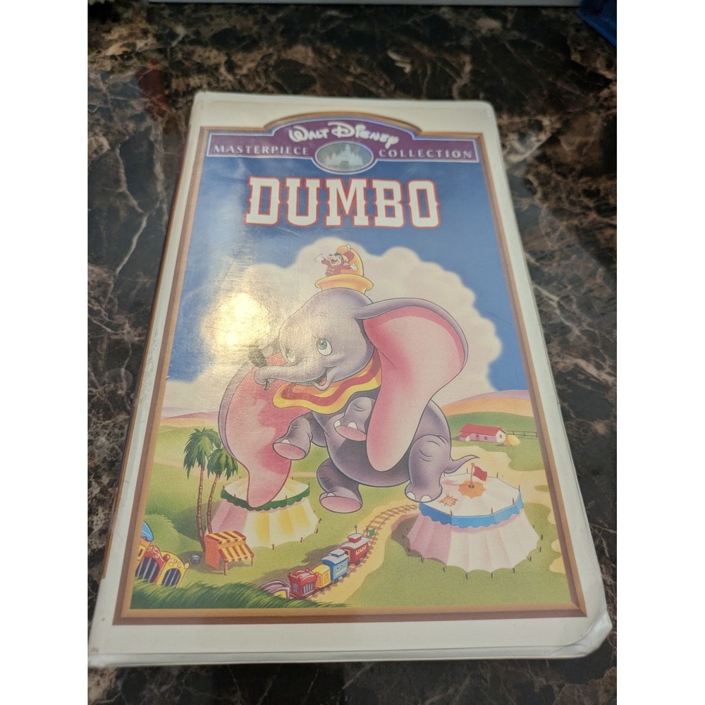 Dumbo Walt Disney Masterpiece Collection VHS Movie Clamshell Case 024-7